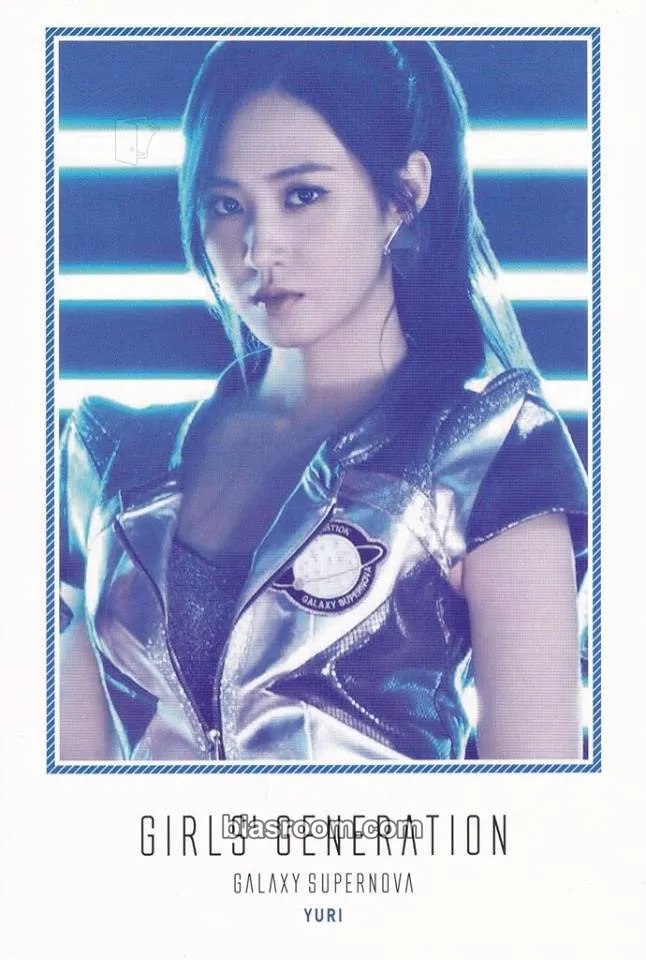 Yuri GALAXY SUPERNOVA Photocard - Girls' Generation - Girls' Generation K-pop photocard