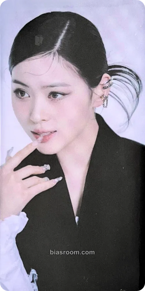Ryujin CHECKMATE Photocard - ITZY - ITZY K-pop photocard