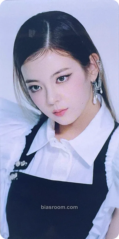 Lia CHECKMATE Photocard - ITZY - ITZY K-pop photocard