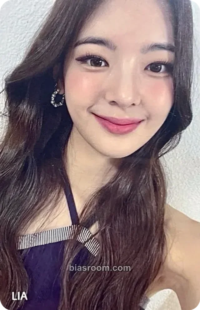 ITZY - Lia - Shinhan JYP Fan's EDM Check Card Other brand collaboration edm shinhan card