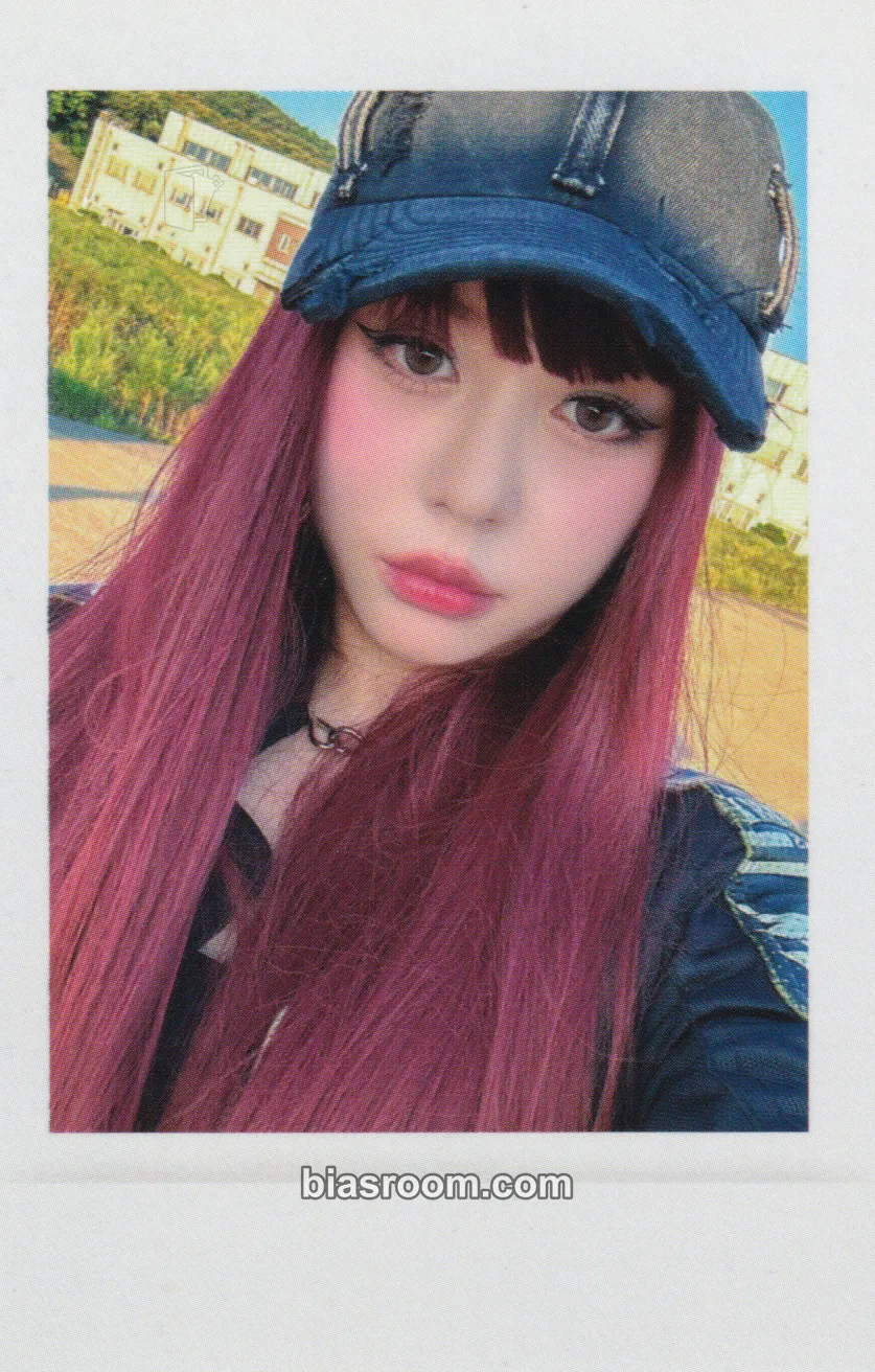 Hyerin Performante Photocard - tripleS - tripleS K-pop photocard