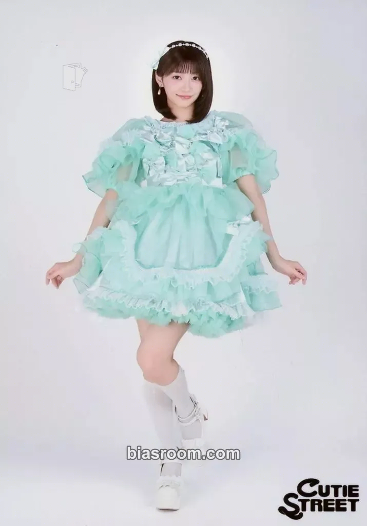 Kana Itakura 5 Photo Set - 1st One Man Live Edition Photocard - Cutie Street - Cutie Street K-pop photocard