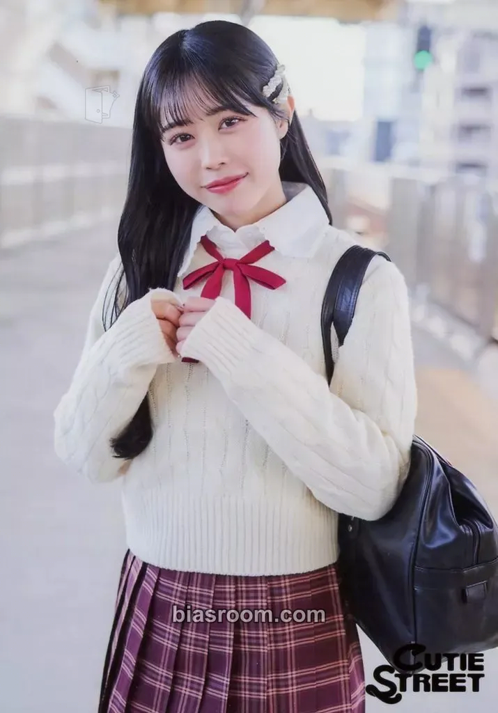 Aika Sano 5 Photo Set -Love Train Edition- Photocard - Cutie Street - Cutie Street K-pop photocard