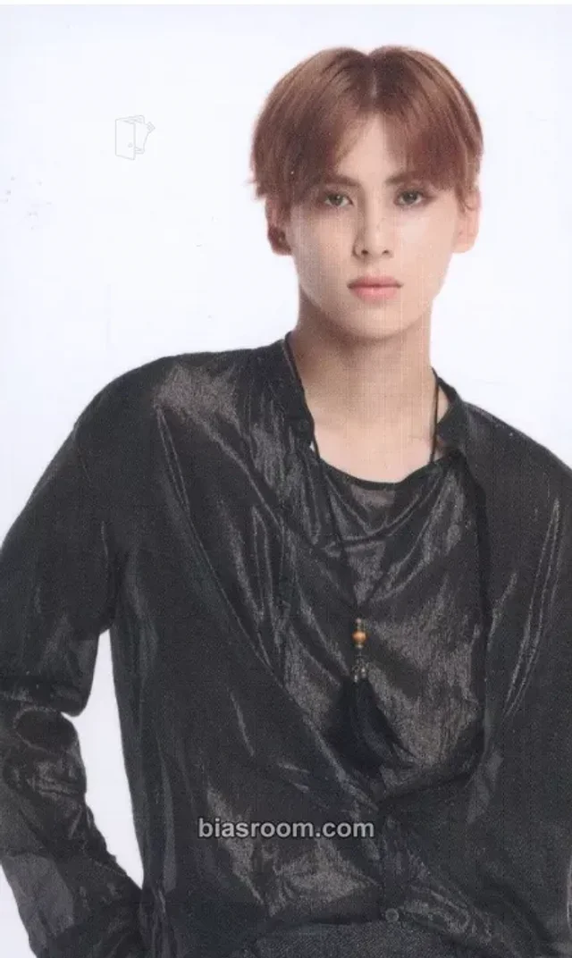 SF9 - Yoo Taeyang - GOLDEN ECHO Album trading card