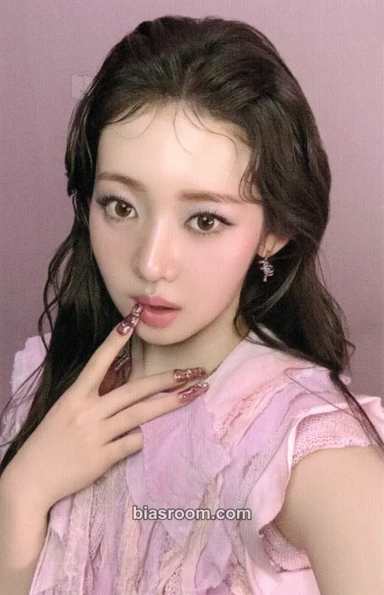 Rora CHOOM Photocard - BABYMONSTER - BABYMONSTER K-pop photocard
