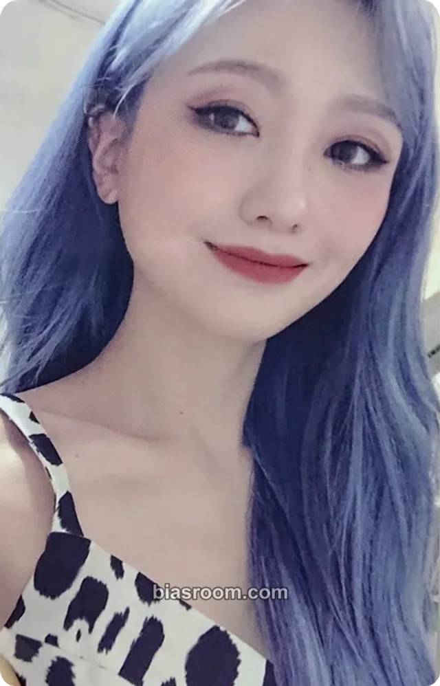 Ryu Sujeong - Sujeong - Tiger Eyes Album pob (pre-order benefit) beatroad