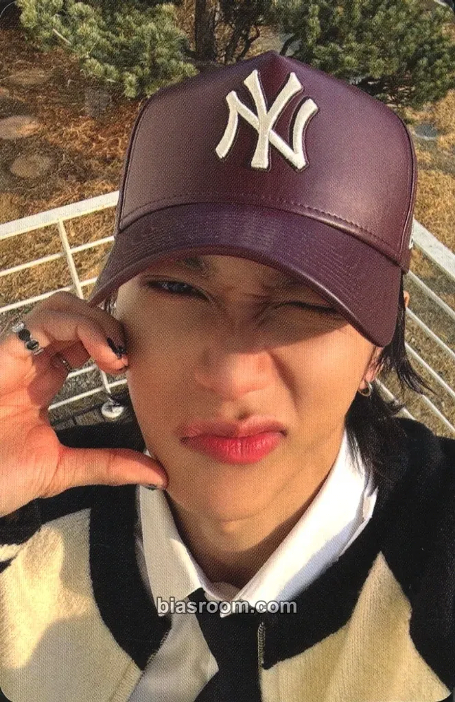 Rihito PULSE Photocard - INI - INI K-pop photocard