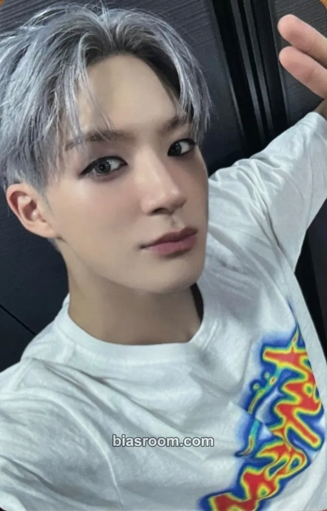 Jeno DREAM THE FUTURE BOOK (Digital Code) Photocard - NCT DREAM - NCT DREAM K-pop photocard