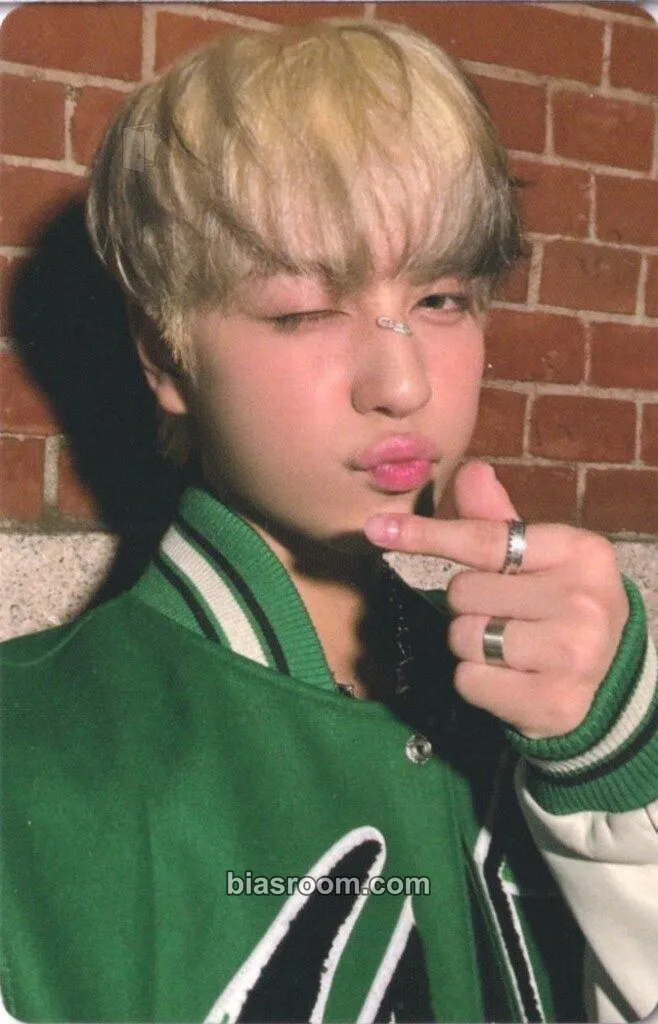 Taki First Howling : NOW Photocard - &TEAM - &TEAM K-pop photocard