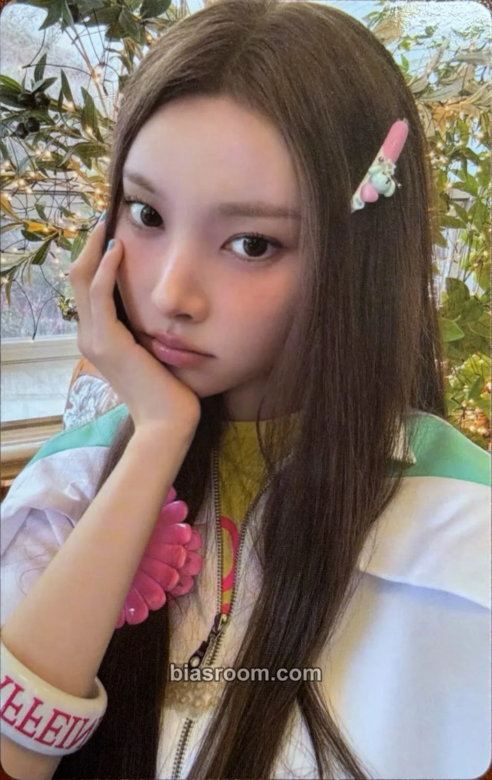 Yunah MAMIHLAPINATAPAI Photocard - ILLIT - ILLIT K-pop photocard
