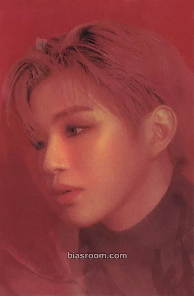 KANGDANIEL - Daniel - YELLOW Album pob (pre-order benefit) lenticular