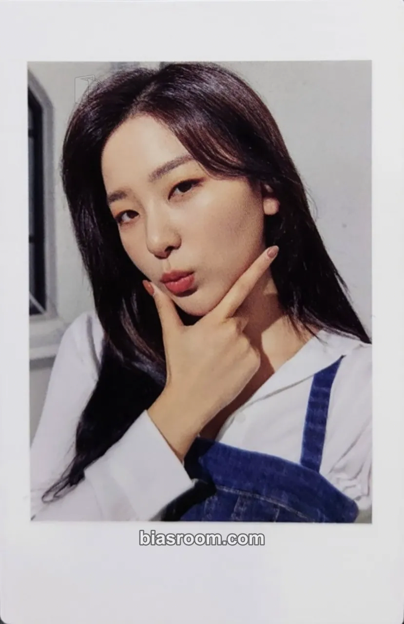 Seulgi Red Velvet Loves Good Luck Trolls Pop-Up Photocard - Red Velvet - Red Velvet K-pop photocard