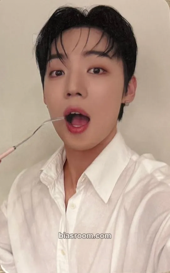 Kang Yuchan Champagne Poppin' Photocard - A.C.E - A.C.E K-pop photocard