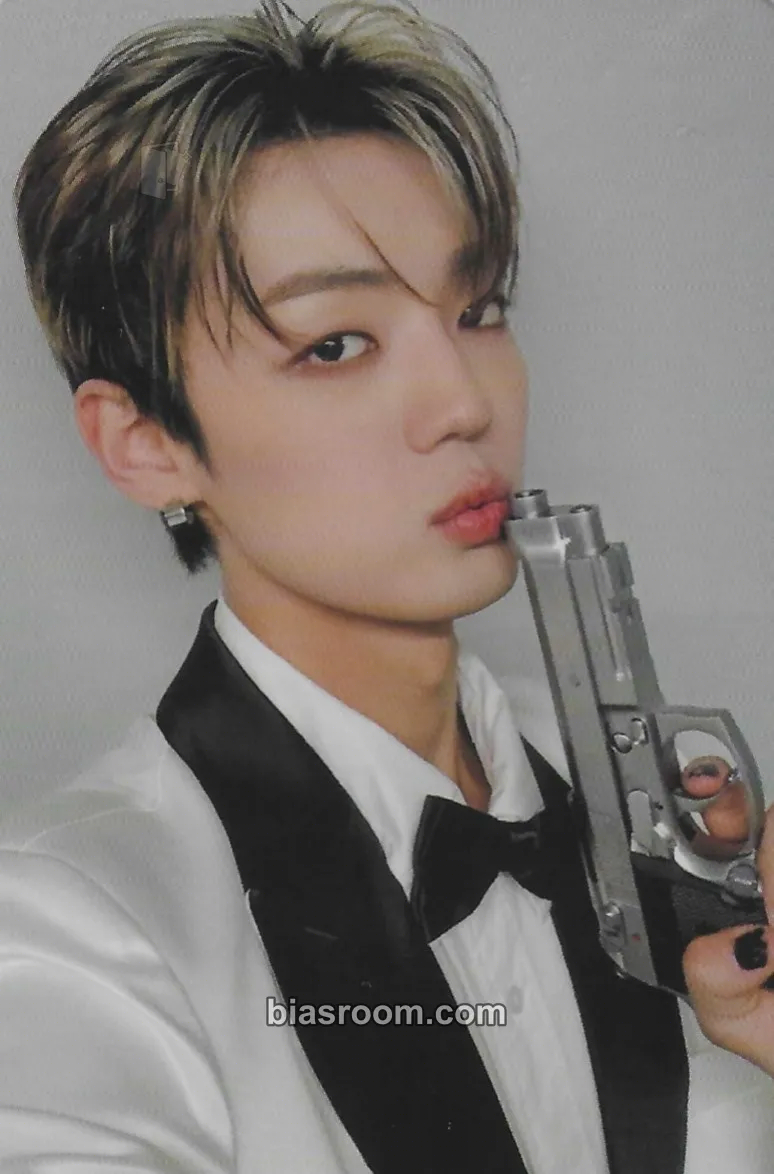 Kang Yuchan Champagne Poppin' Photocard - A.C.E - A.C.E K-pop photocard