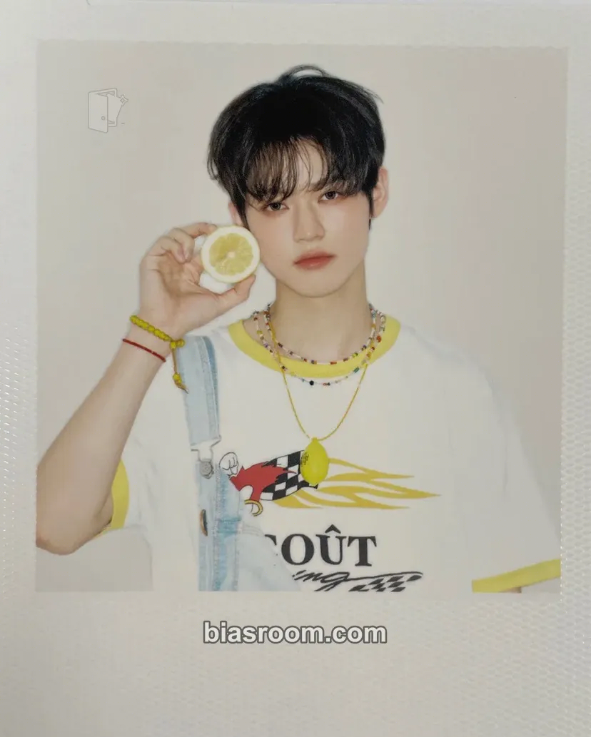 Chenle 2026 Season’s Greetings Photocard - NCT DREAM - NCT DREAM K-pop photocard