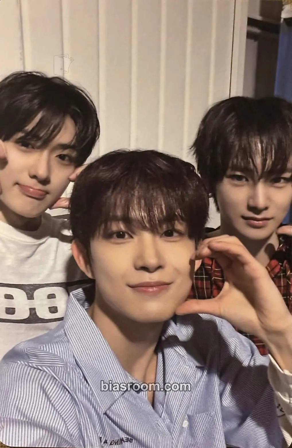 DICON VOLUME Nº33 Photocard - ALPHA DRIVE ONE - ALPHA DRIVE ONE K-pop photocard