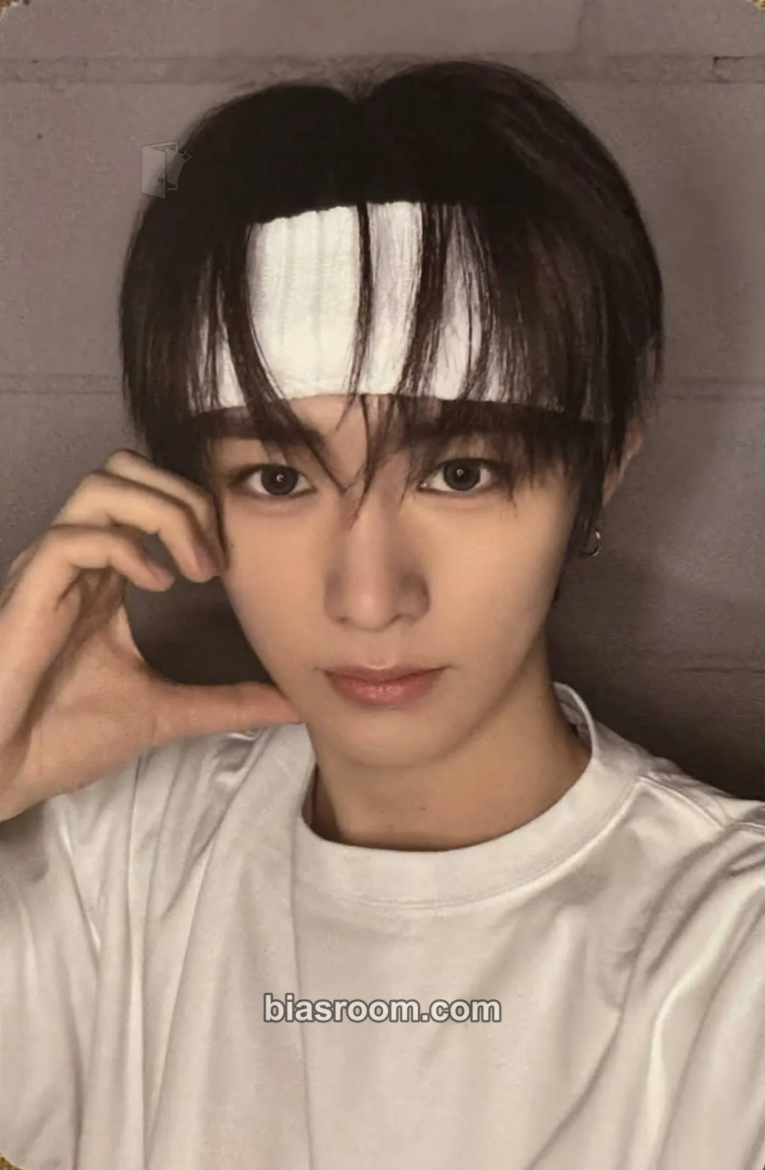 Anxin DICON VOLUME Nº33 Photocard - ALPHA DRIVE ONE - ALPHA DRIVE ONE K-pop photocard