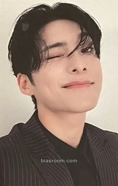Park Junhee PINATA Photocard - A.C.E - A.C.E K-pop photocard