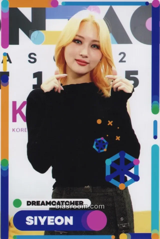 Dreamcatcher - Siyeon - KCON:TACT Season 2 Event ar photo set
