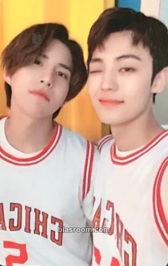 A.C.E 2021 Valentine's Day Photocard - A.C.E - A.C.E K-pop photocard