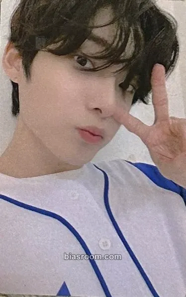 Park Junhee A.C.E Japan White Day 2021 Photocard - A.C.E - A.C.E K-pop photocard