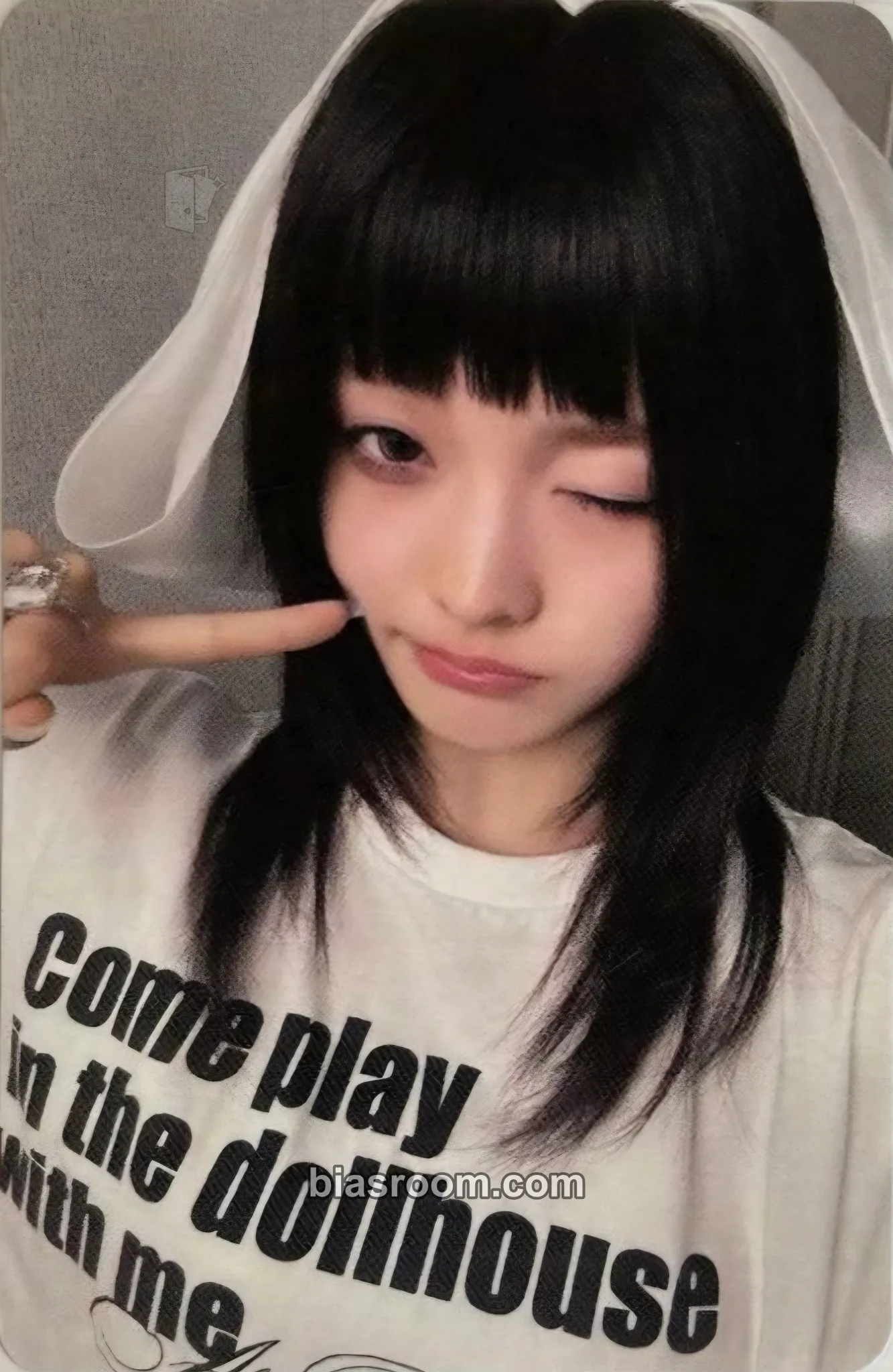 Iroha MAMIHLAPINATAPAI Photocard - ILLIT - ILLIT K-pop photocard