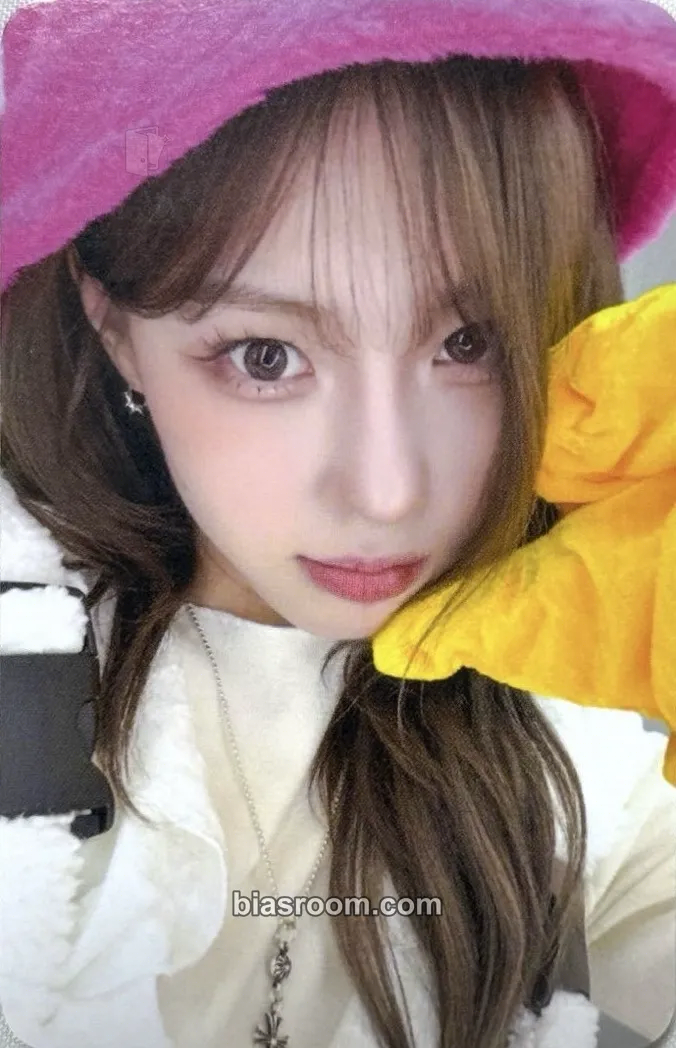 Chaehyun Crack Code Photocard - Kep1er - Kep1er K-pop photocard