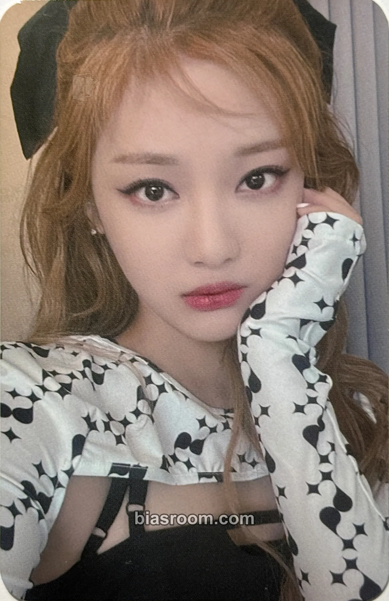 Ningning SM ARTIST Official MD : ANTIQUE HAND MIRROR Photocard - aespa - aespa K-pop photocard