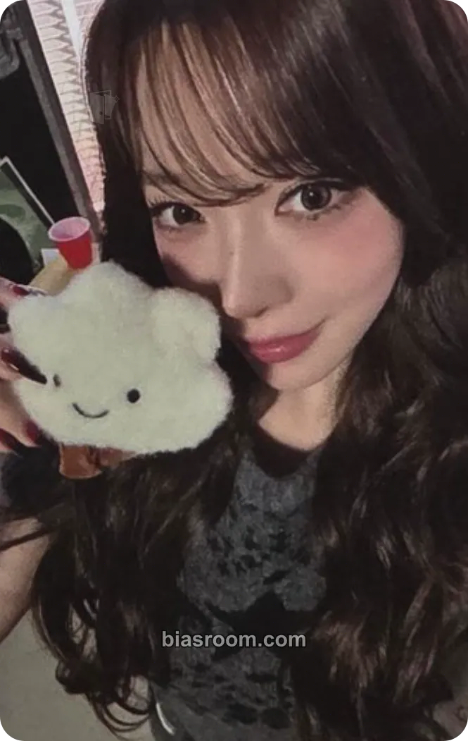 Haruna cloud palace ~ false awakening Photocard - Billlie - Billlie K-pop photocard