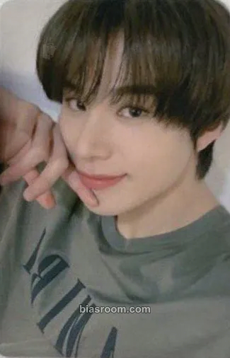 Jungwoo Antique Hand Mirror Photocard - NCT - NCT K-pop photocard