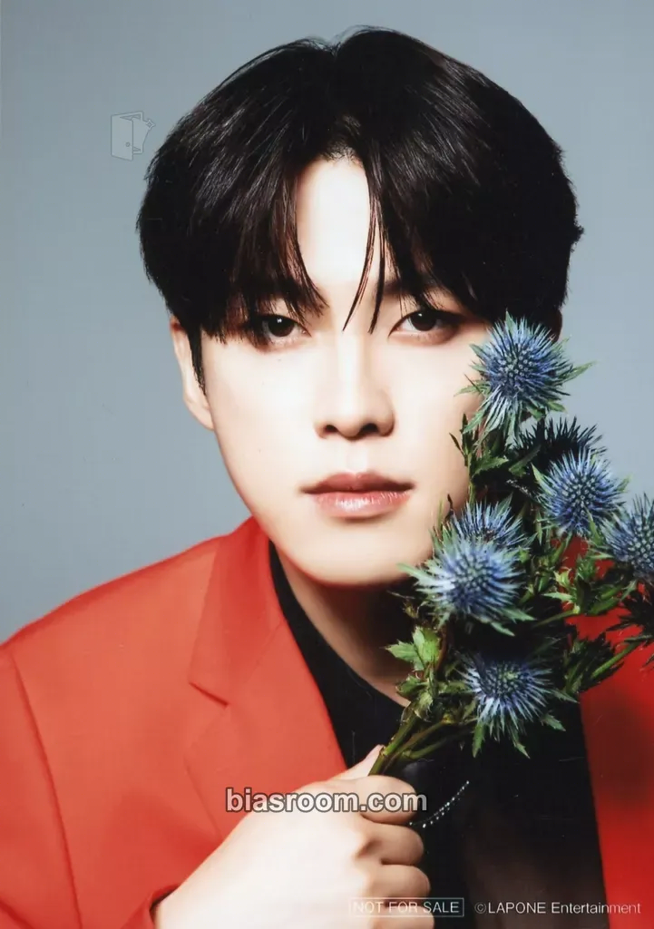 Junki Kono JO1 CALENDAR 2024 Photocard - JO1 - JO1 K-pop photocard