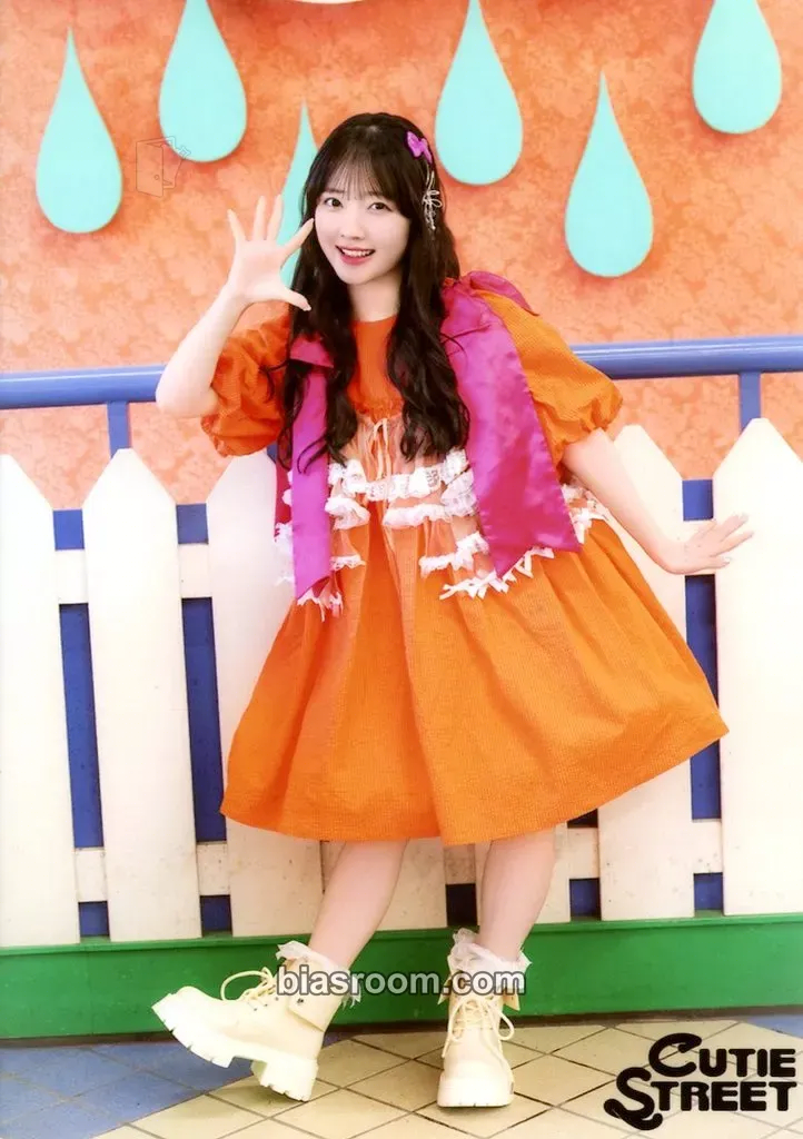 Emiru Kawamoto 5 Photo Set -We can’t stop suddenly! Edition- Photocard - Cutie Street - Cutie Street K-pop photocard