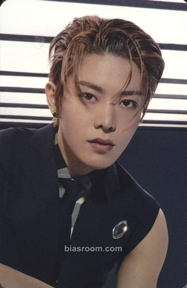 NCT 127 - Yuta - FAVORITE MD Other merch photocard photocard set amorepacific gel nail glaze brand collaboration