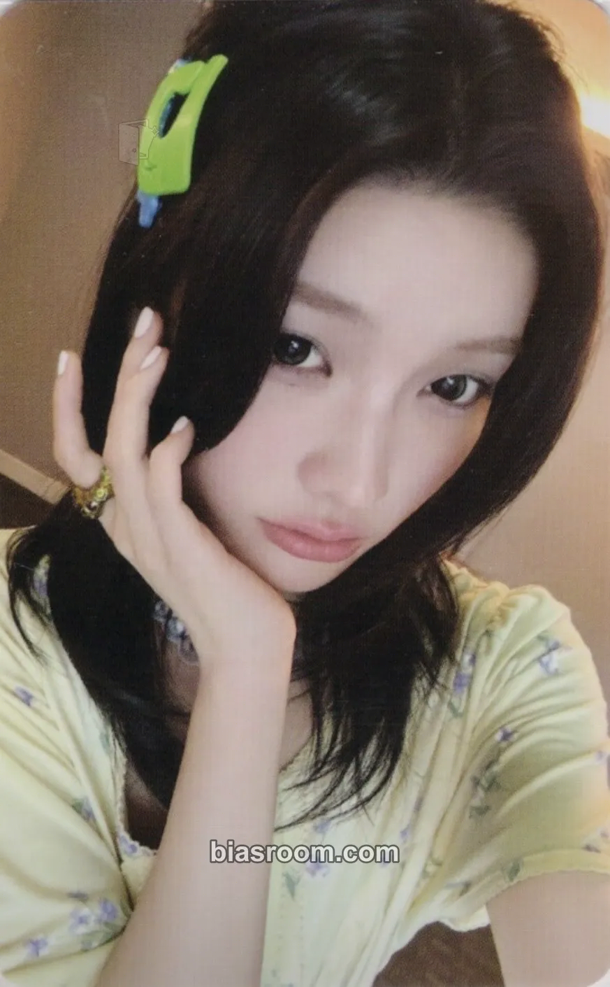 Iroha MAMIHLAPINATAPAI Photocard - ILLIT - ILLIT K-pop photocard