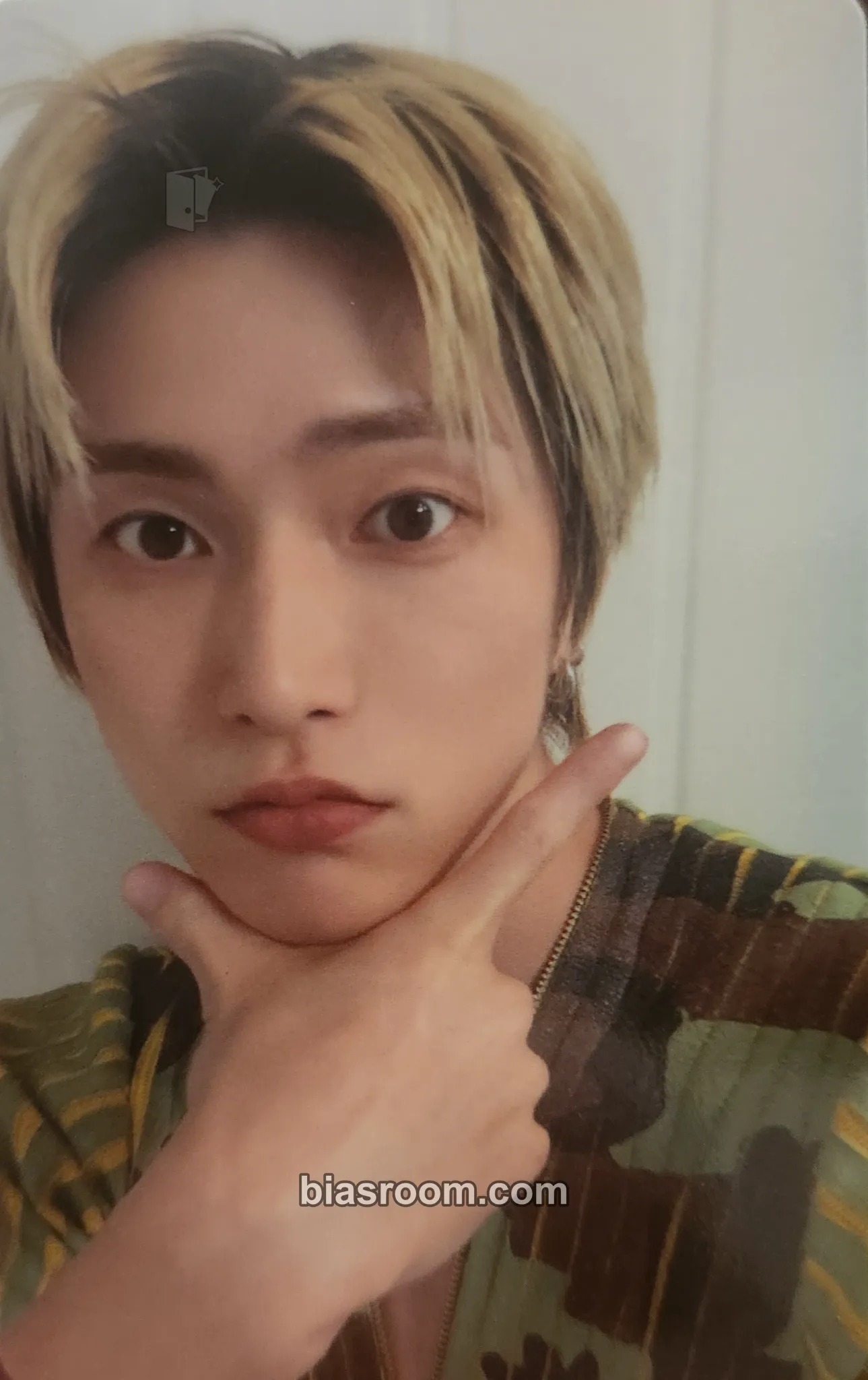 XngHan (ex. Seunghan) Glow Photocard - XngHan&Xoul - XngHan&Xoul K-pop photocard