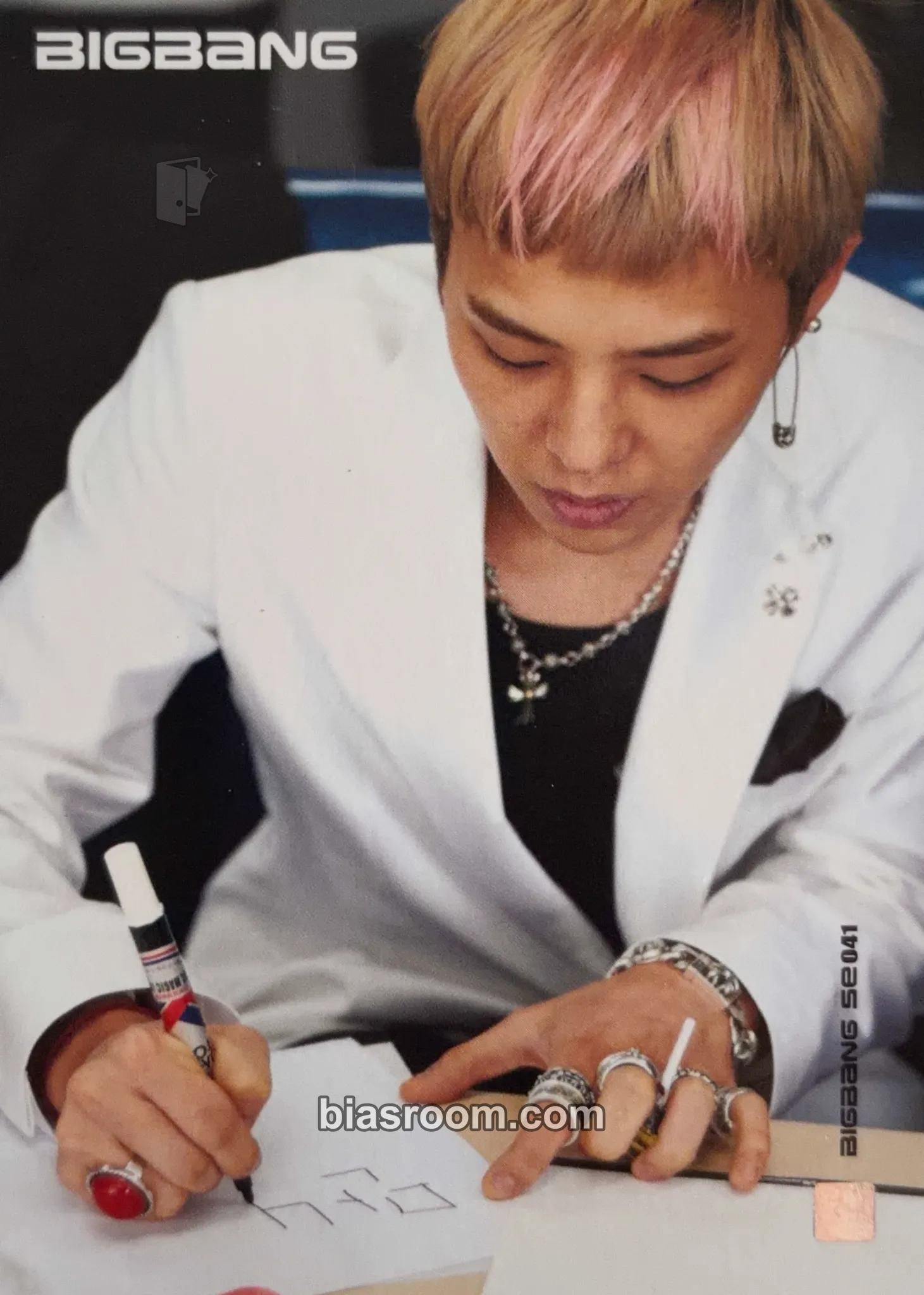 G-Dragon Collection Card Photocard - BIGBANG - BIGBANG K-pop photocard
