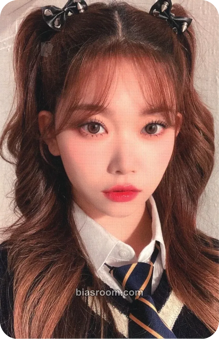 Tsuki GingaMingaYo (The Strange World): Japanese ver. Photocard - Billlie - Billlie K-pop photocard