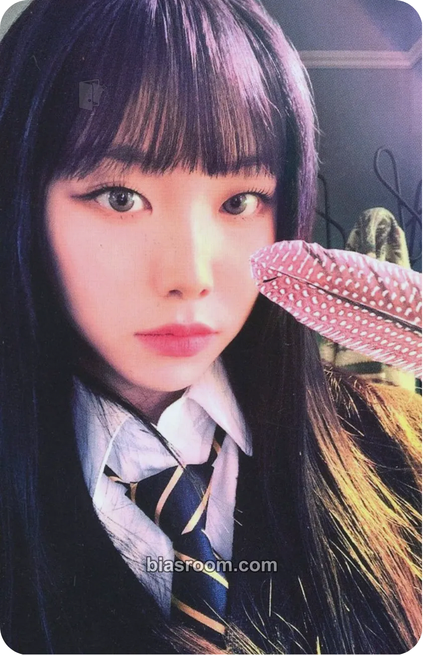 Suhyeon GingaMingaYo (The Strange World): Japanese ver. Photocard - Billlie - Billlie K-pop photocard