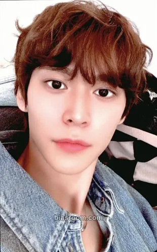 Eunseok 2024 Season's Greetings Photocard - RIIZE - RIIZE K-pop photocard