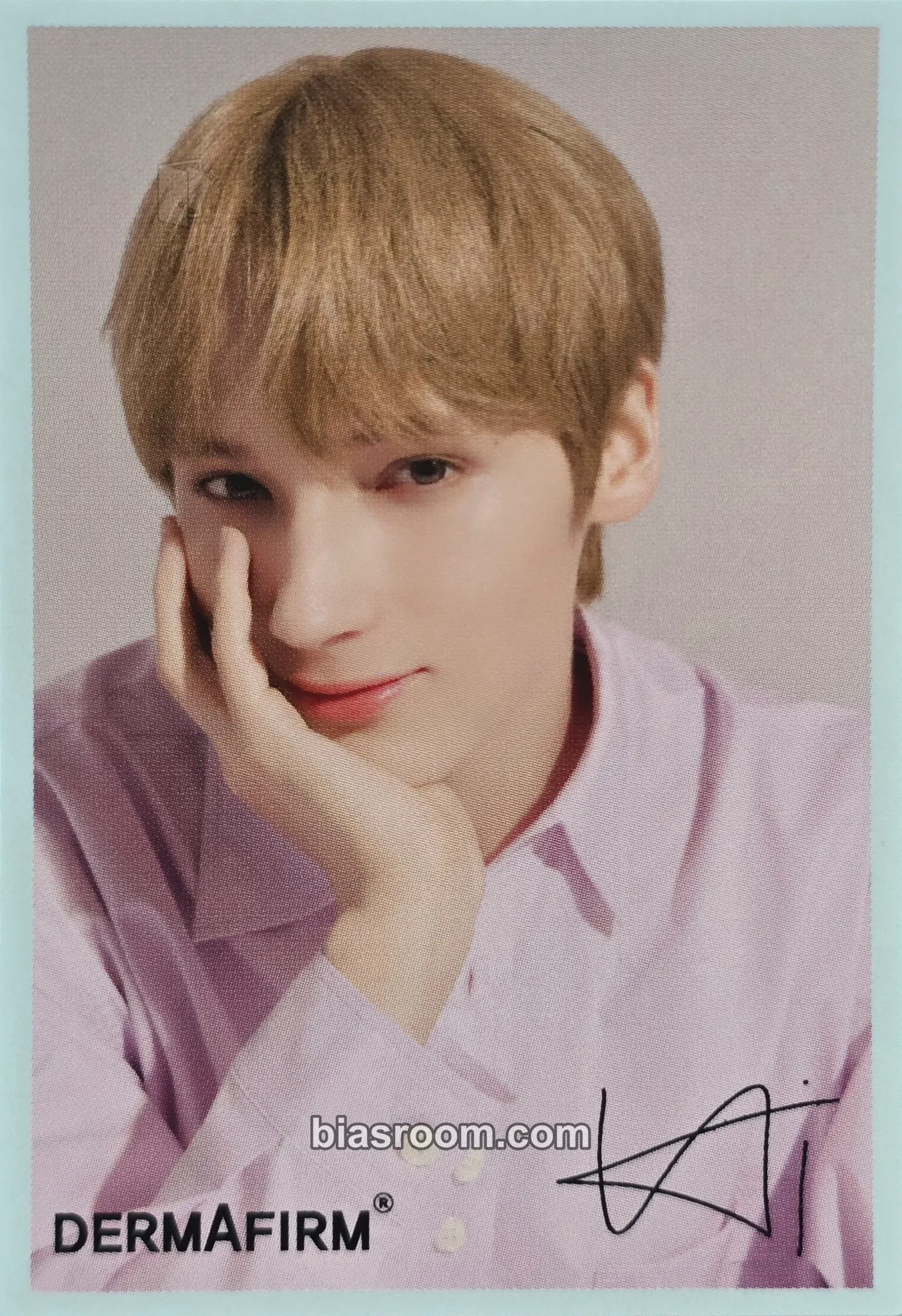 Huening Kai Dermafirm Photocard - TOMORROW X TOGETHER - TOMORROW X TOGETHER K-pop photocard