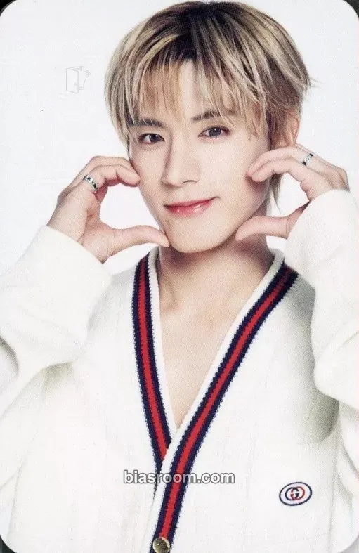 Eric WORLD TOUR: Zeneration 2 Photocard - THE BOYZ - THE BOYZ K-pop photocard