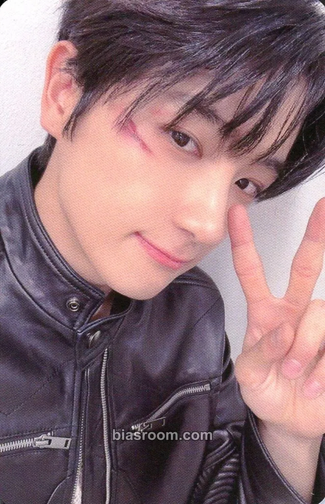 Hyunjae Unexpected Photocard - THE BOYZ - THE BOYZ K-pop photocard