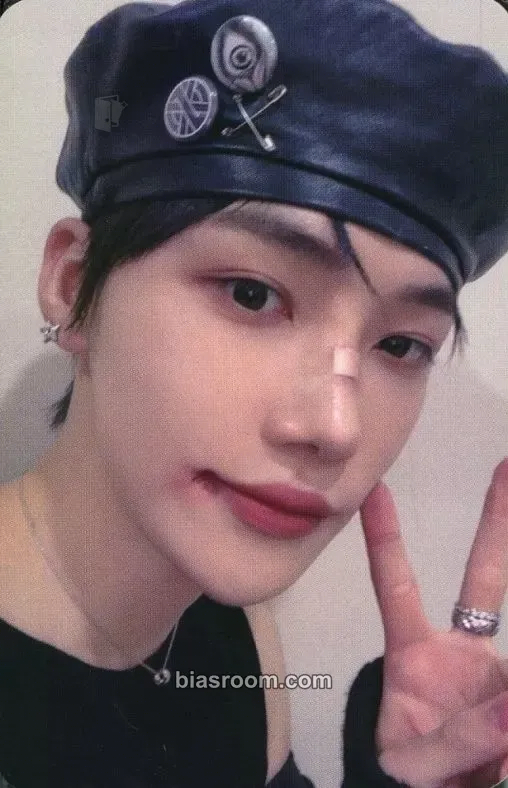 New Unexpected Photocard - THE BOYZ - THE BOYZ K-pop photocard