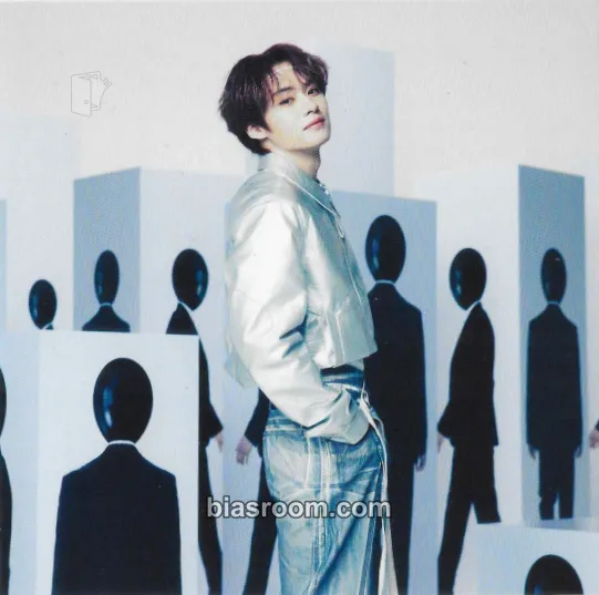 Lee Know Social Path Photocard - Stray Kids - Stray Kids K-pop photocard