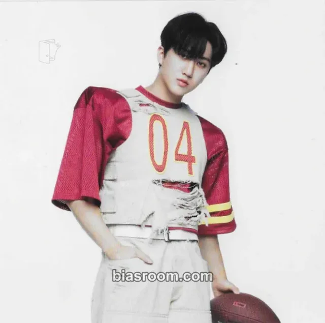 Stray Kids - Changbin - Social Path Album album inclusion jpfc (japan fanclub) square photo photo set