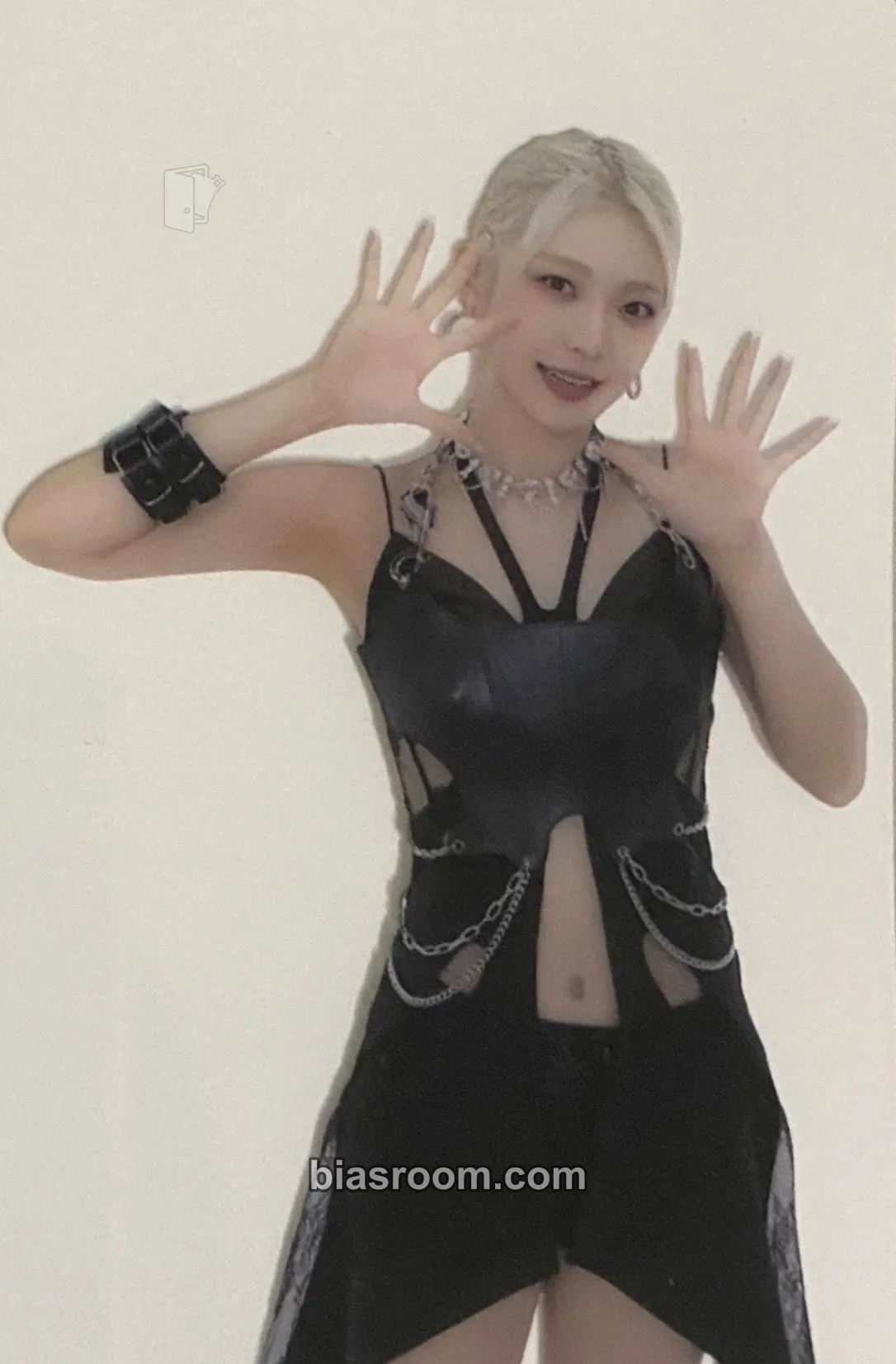 Onda 2023 EVERGLOW US Tour All My Girls Photocard - EVERGLOW - EVERGLOW K-pop photocard