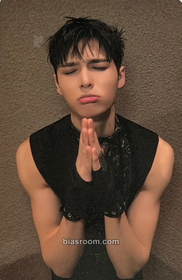 AMPERS&ONE - Mackiah - DEFINITION Album album photocard here version