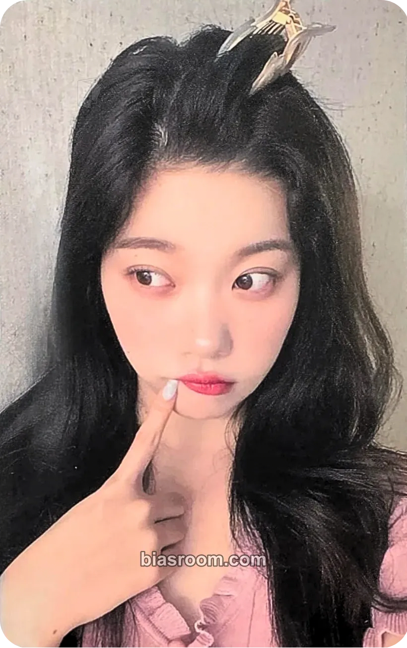 Tsuki appendix: Of All We Have Lost Photocard - Billlie - Billlie K-pop photocard