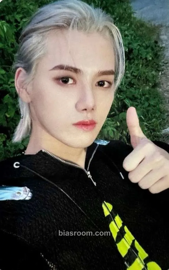 Minhee The Awakening: Written In the Stars Photocard - CRAVITY - CRAVITY K-pop photocard