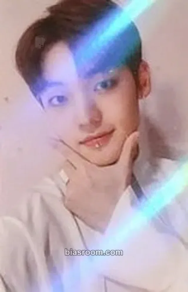 A.C.E - Kang Yuchan - SIREN : DAWN Album pob (pre-order benefit) y global music holographic (hologram)